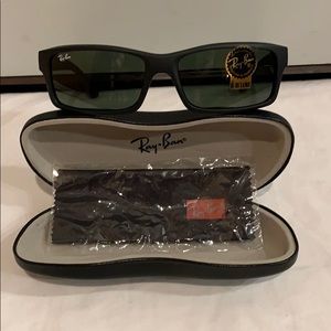 Original Ray-Bans ❤️💕🎉Never Worn🎉💕❤️